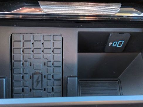 New 2025 Ford F250 Lariat w/ Lariat Ultimate Package image 24