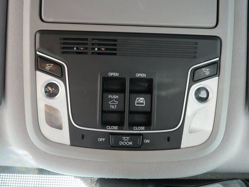 Used 2023 Honda Ridgeline RTL image 33