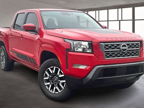 Used 2023 Nissan Frontier SV w/ SV Convenience Package image 3