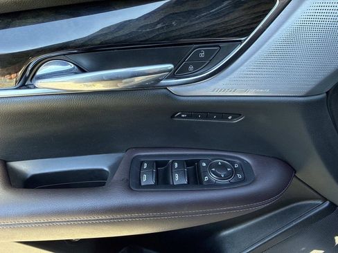 Certified 2024 Cadillac XT6 Premium Luxury w/ Technology Package image 21