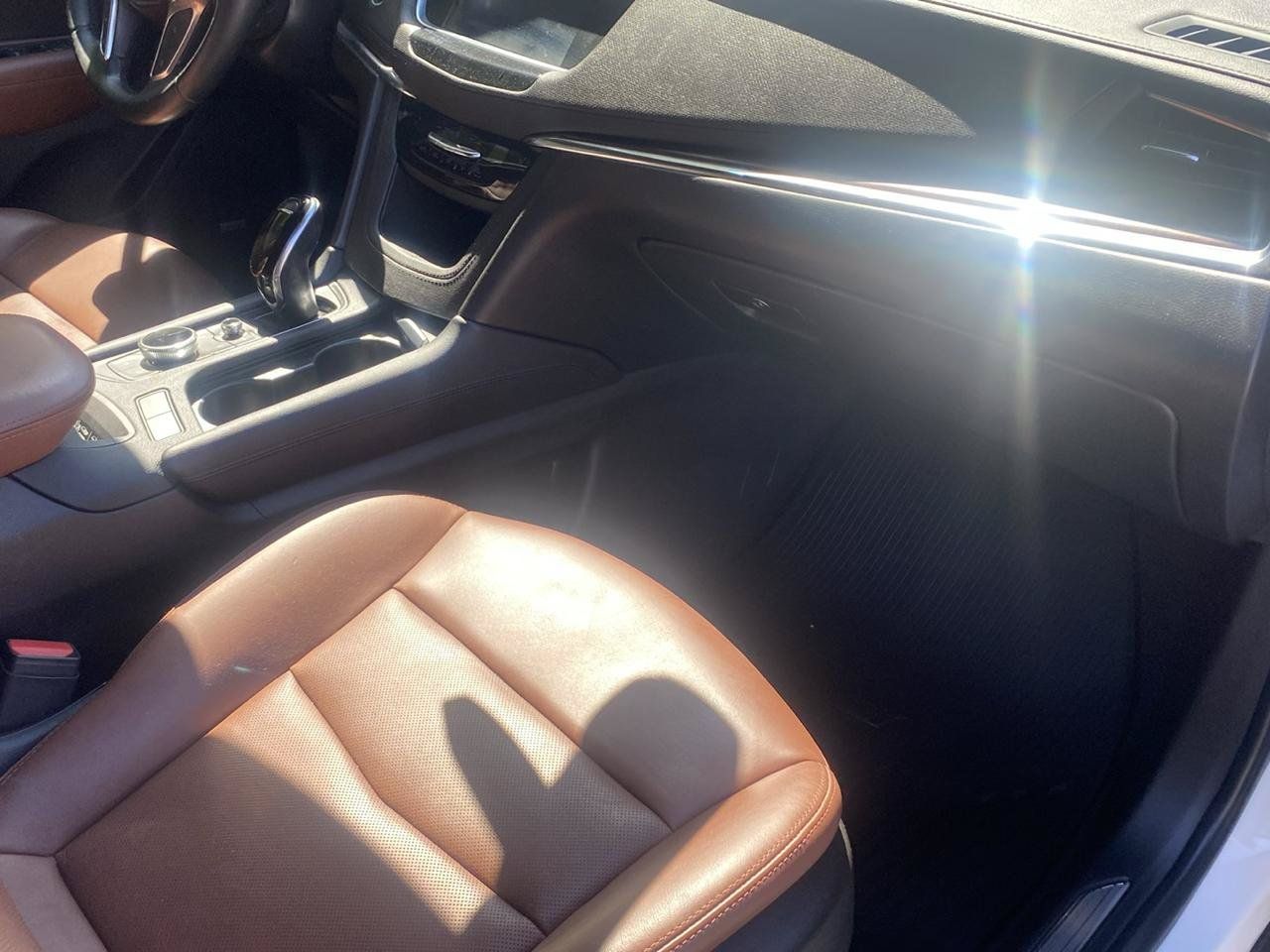 Used 2020 Cadillac XT5 Premium Luxury FWD image 26