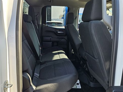 Certified 2022 Chevrolet Silverado 1500 Custom w/ Safety Confidence Package image 14