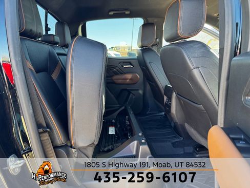 Used 2023 GMC Canyon AT4 w/ AT4 Premium Package image 37