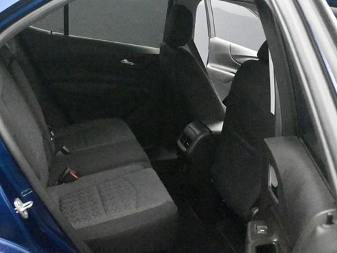Used 2023 Chevrolet Equinox LT AWD/4WD image 12