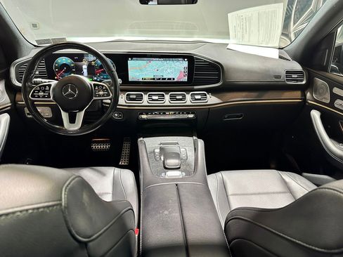 Certified 2022 Mercedes-Benz GLS 450 4MATIC image 9