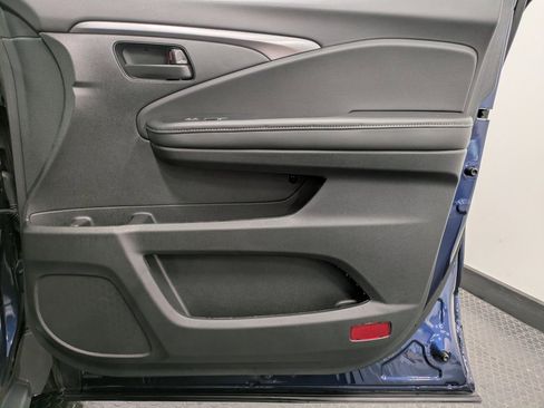 Certified 2023 Honda Passport EX-L image 27