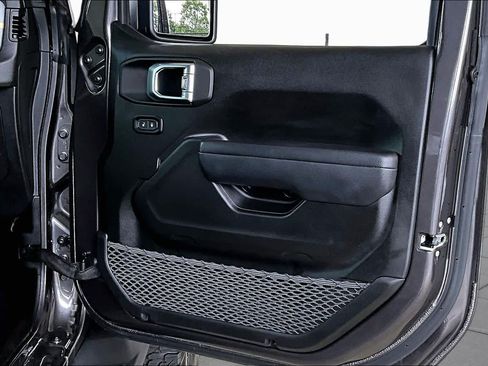 Used 2025 Jeep Wrangler Unlimited Sport AWD/4WD image 22