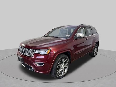 Used 2019 Jeep Grand Cherokee Overland AWD/4WD image 24