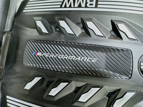 Used 2022 BMW X5 M50i AWD/4WD image 24