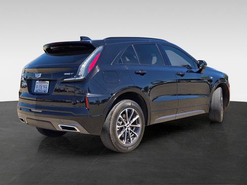 Used 2024 Cadillac XT4 Sport FWD image 5