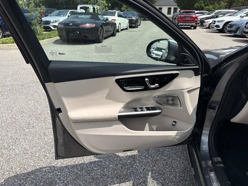 Used 2026 Mercedes-Benz C 300 Sedan image 19