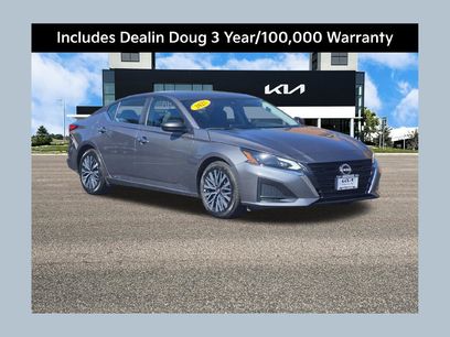 Used 2025 Nissan Altima 2.5 SV