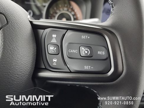 New 2026 Jeep Gladiator Sport image 16