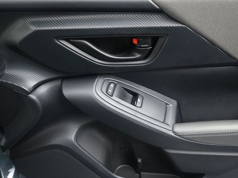 Used 2024 Subaru Crosstrek 2.0i Premium image 16