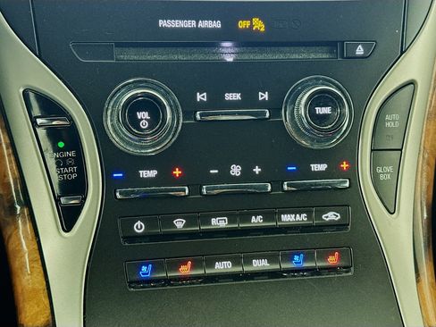 Used 2020 Lincoln Nautilus Reserve w/ Equipment Group 201A FWD image 24