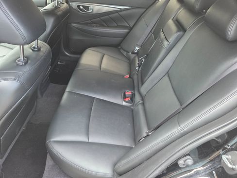 Used 2016 INFINITI Q50 Premium w/ 2.0T Premium Plus Package RWD image 11