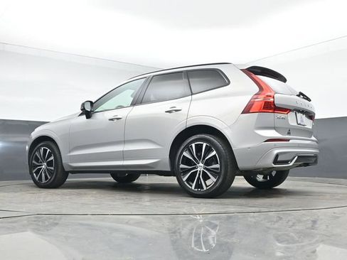Used 2023 Volvo XC60 B5 Plus w/ Protection Package Premier image 42
