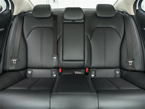 New 2026 Genesis G70 2.5T AWD/4WD image 28