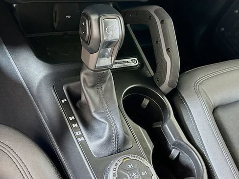 Used 2023 Ford Bronco Big Bend w/ Sasquatch Package AWD/4WD image 22