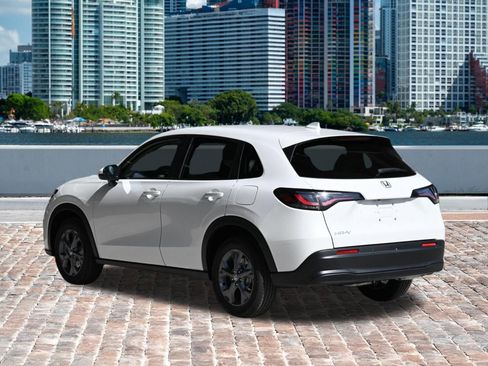 New 2026 Honda HR-V LX image 7
