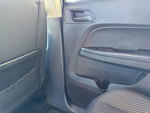 Used 2013 Chevrolet Equinox LT w/ Driver Convenience Package image 16