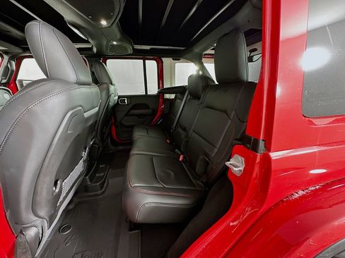 New 2026 Jeep Wrangler Unlimited Rubicon image 32