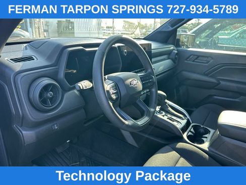 Used 2024 Chevrolet Colorado Trail Boss w/ Technology Package AWD/4WD image 9