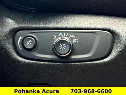 Used 2020 Chevrolet Blazer LT FWD image 18