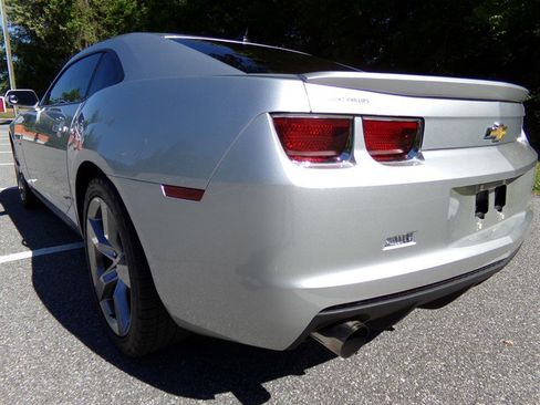 Used 2010 Chevrolet Camaro SS w/ RS Package RWD image 8