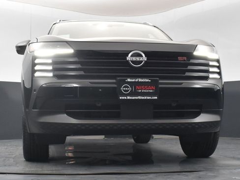 New 2026 Nissan Kicks SR FWD image 37