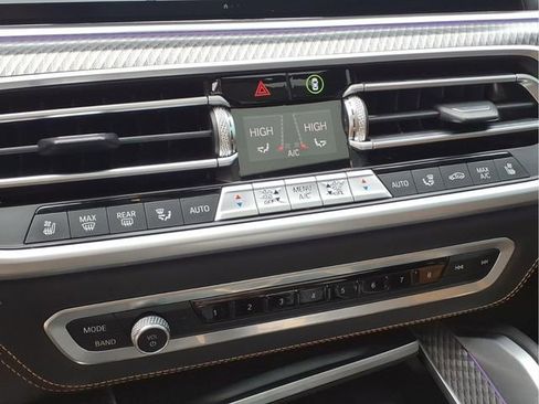 Used 2021 BMW X5 M w/ Competition Package image 9