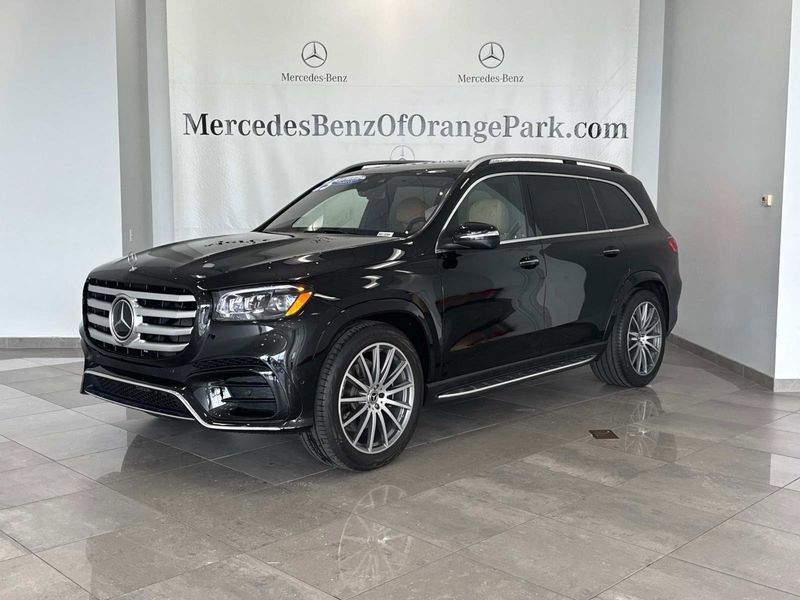 Certified 2025 Mercedes-Benz GLS 450 4MATIC image 1