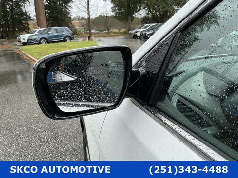 Used 2018 Hyundai Santa Fe Sport image 10