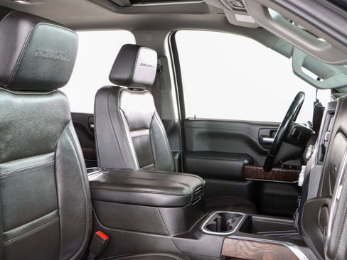 Used 2023 GMC Sierra 2500 Denali image 30