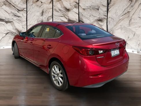 Used 2014 MAZDA MAZDA3 i Touring w/ Moonroof Package 1 FWD image 3