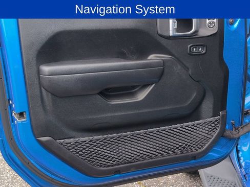 Used 2022 Jeep Wrangler Unlimited Sport AWD/4WD image 9