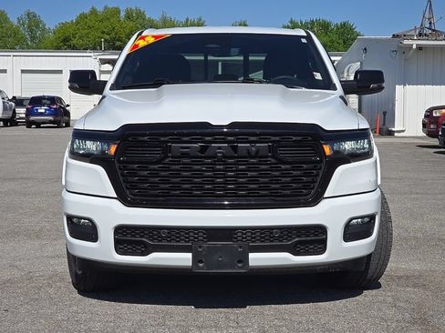 Used 2025 RAM 1500 Big Horn AWD/4WD image 2