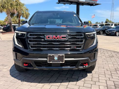 Used 2024 GMC Acadia AT4 w/ Luxury Package AWD/4WD image 5