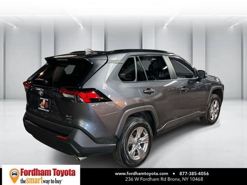 Used 2023 Toyota RAV4 XLE w/ Convenience Package AWD/4WD image 7