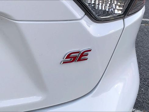 Used 2022 Toyota Corolla SE FWD image 10