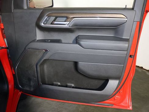 Used 2023 Chevrolet Silverado 1500 LT AWD/4WD image 32
