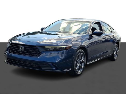 Certified 2024 Honda Accord EX image 3