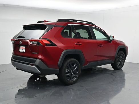 Used 2024 Toyota RAV4 Adventure AWD/4WD image 8