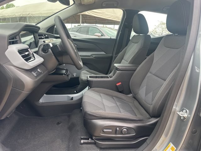 New 2027 Chevrolet Bolt LT w/ Comfort Package FWD image 9