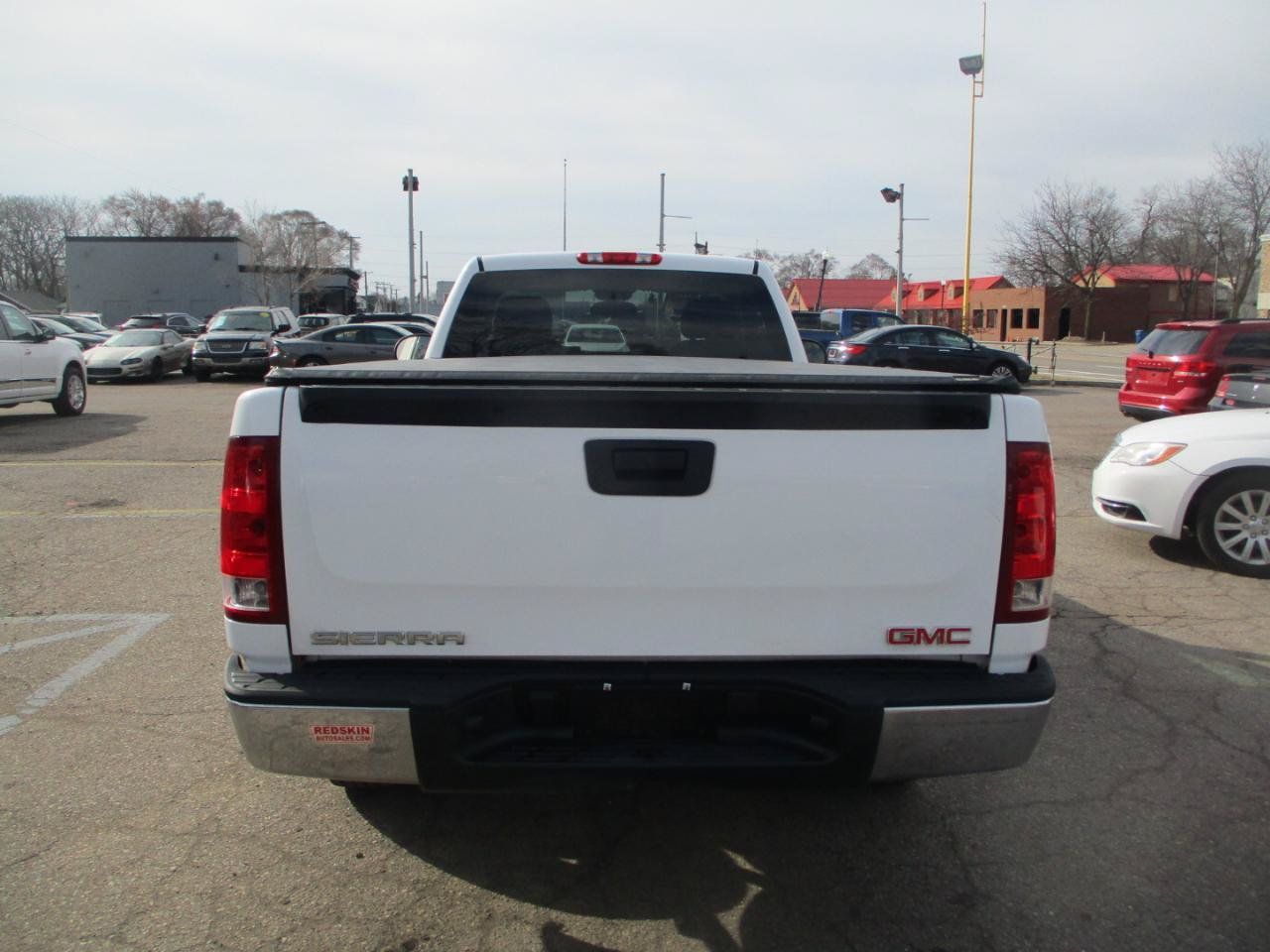 Used 2009 GMC Sierra 1500 W/T w/ SL Package RWD image 5