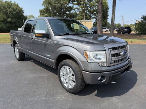 Used 2013 Ford F150 Platinum AWD/4WD image 6
