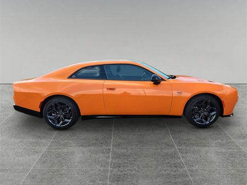 New 2025 Dodge Charger R/T w/ Quick Order Package 25M R/T image 2