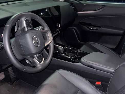 Used 2025 Lexus NX 450h+ AWD w/ Accessory Package (Z1) image 3