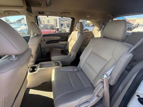Used 2015 Honda Odyssey Touring image 14