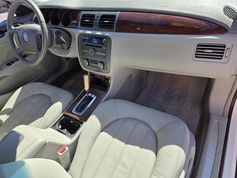 Used 2009 Buick Lucerne CXL image 13